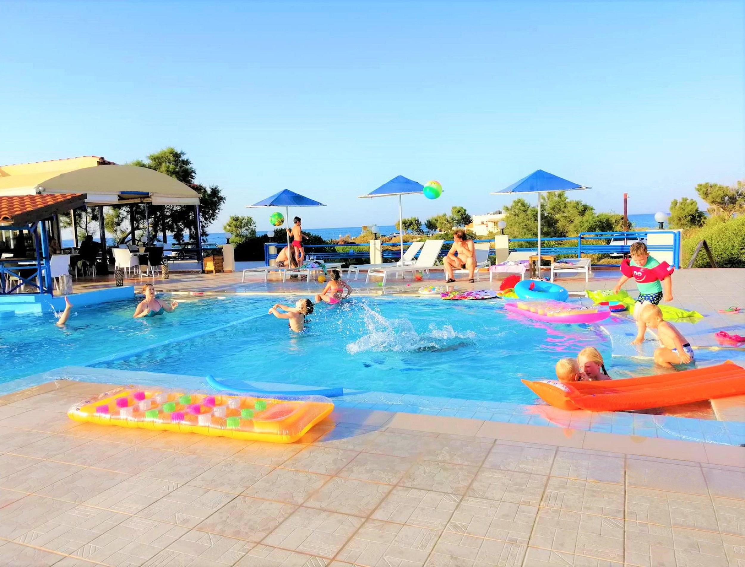 Zorbas Beach Village Hotel Stavros  Ngoại thất bức ảnh